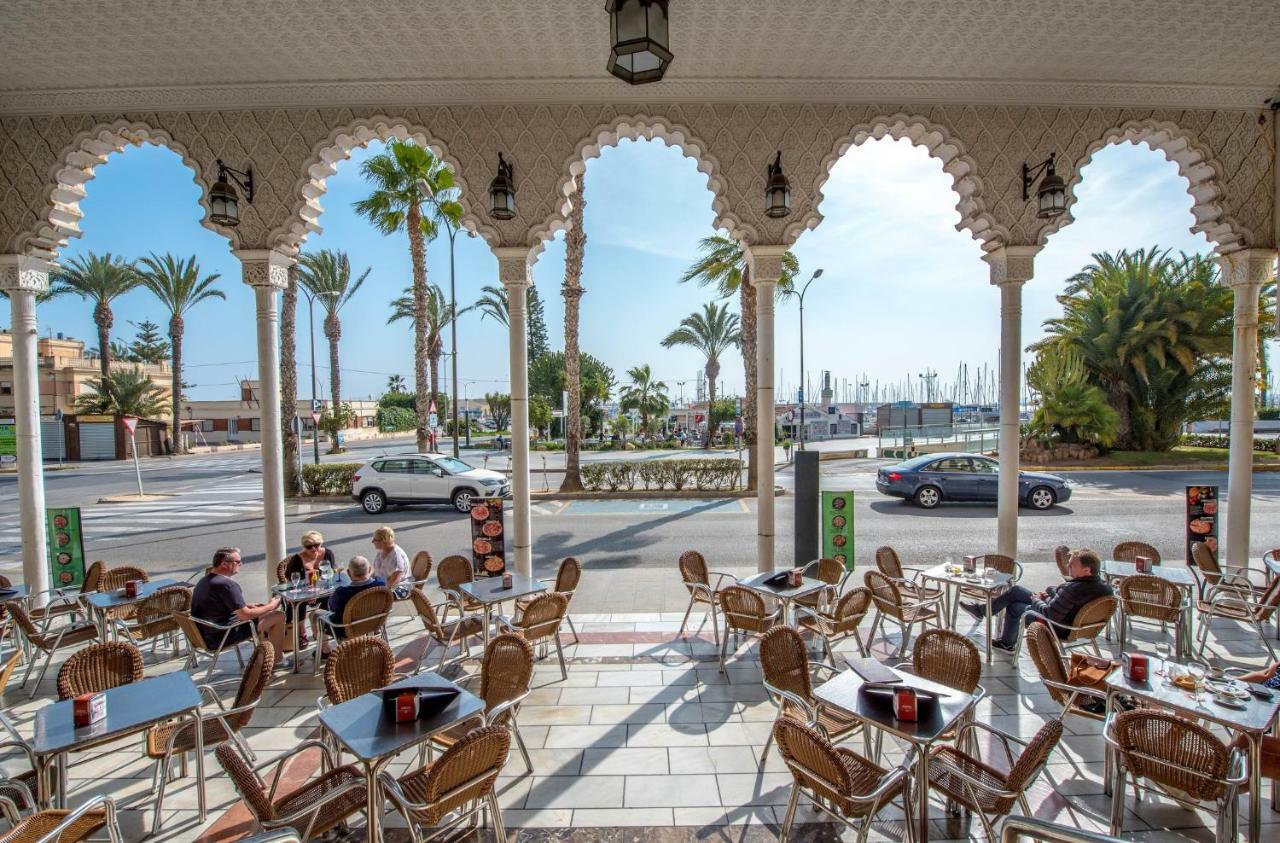 Homely Apartments Casa Carmen Torrevieja Exterior photo